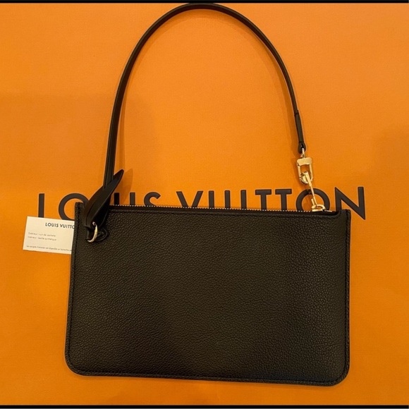 Louis Vuitton 2022 Limited Edition Monogram Empreinte Neverfull MM With Pochette - Picture 5 of 7